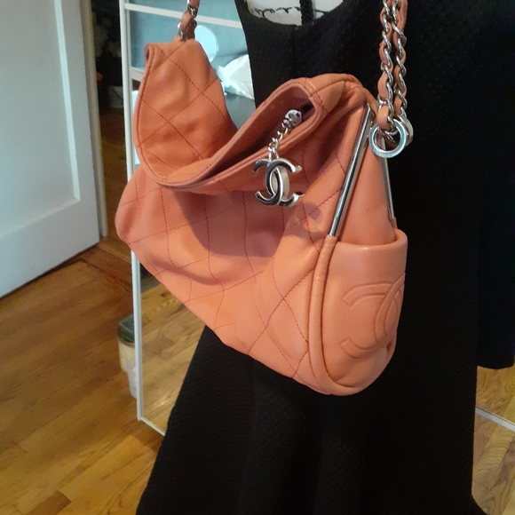 CHANEL Coral Pink Lambskin Quilted Soft Flap Bag - Picture 4 of 11